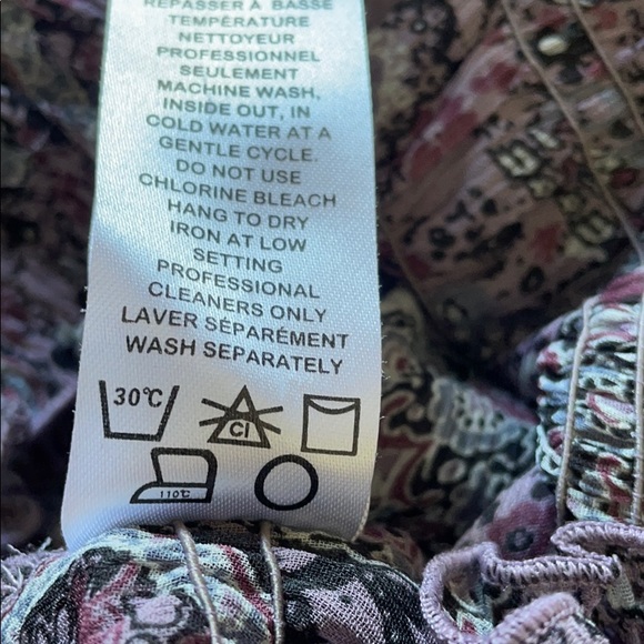 Peasant off the shoulder top - Picture 7 of 8